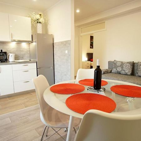 Apartment Caramela Nin Kültér fotó
