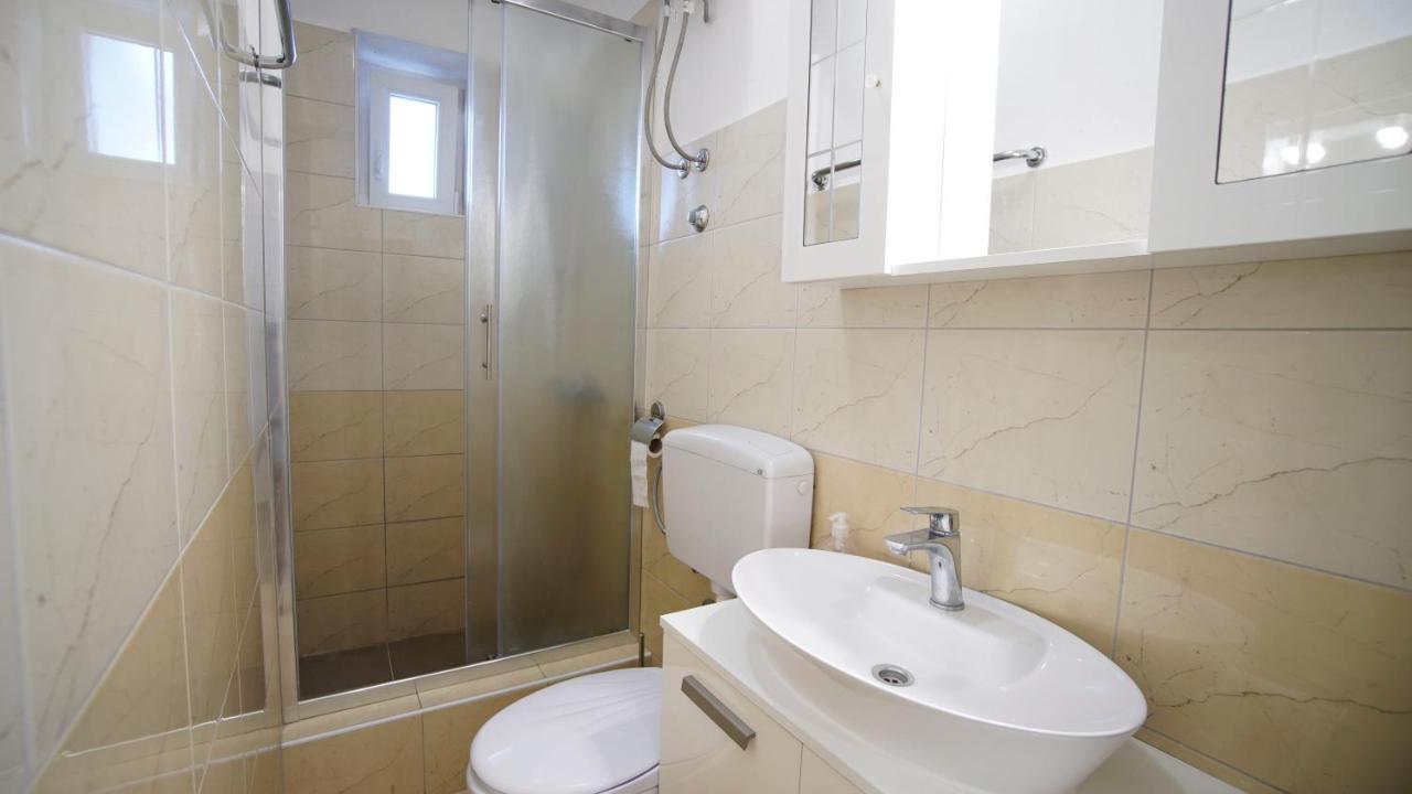 Apartment Caramela Nin Kültér fotó