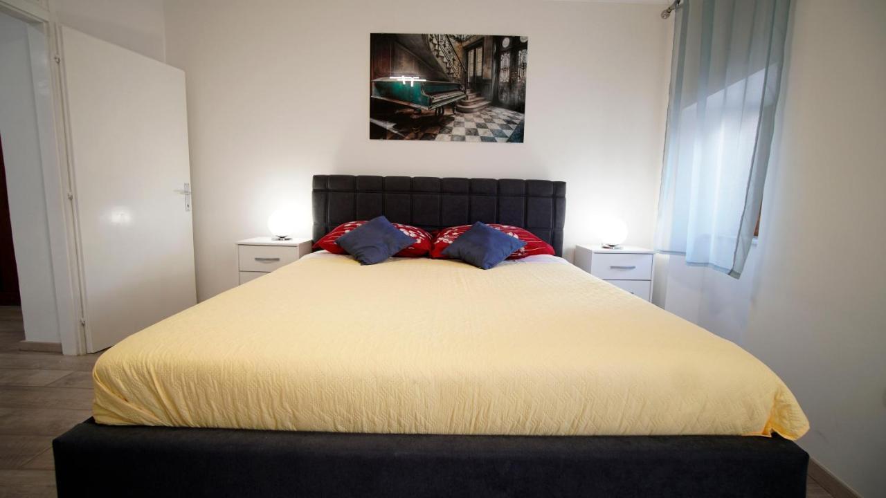 Apartment Caramela Nin Kültér fotó