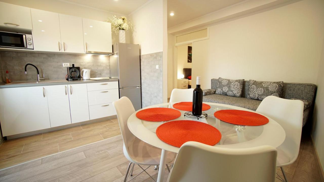 Apartment Caramela Nin Kültér fotó
