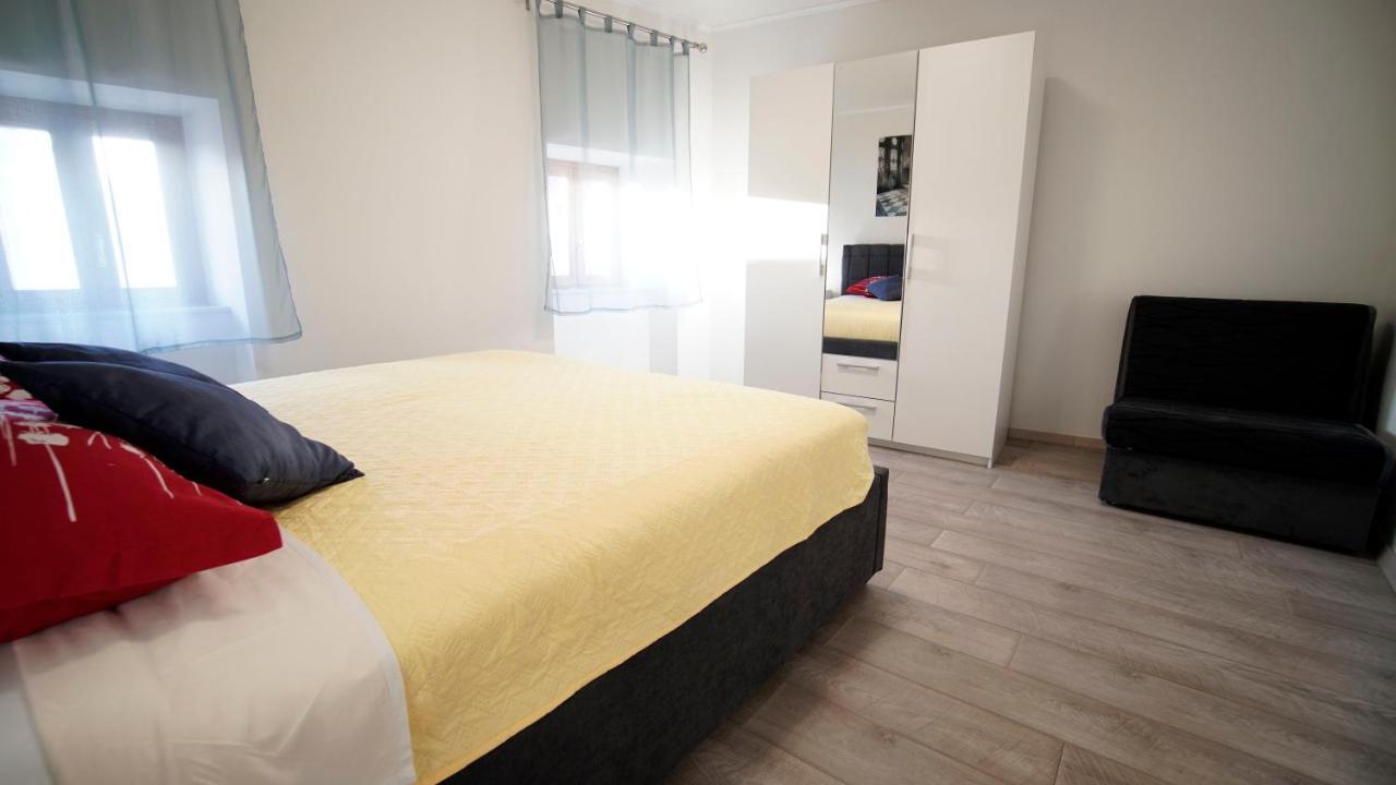 Apartment Caramela Nin Kültér fotó